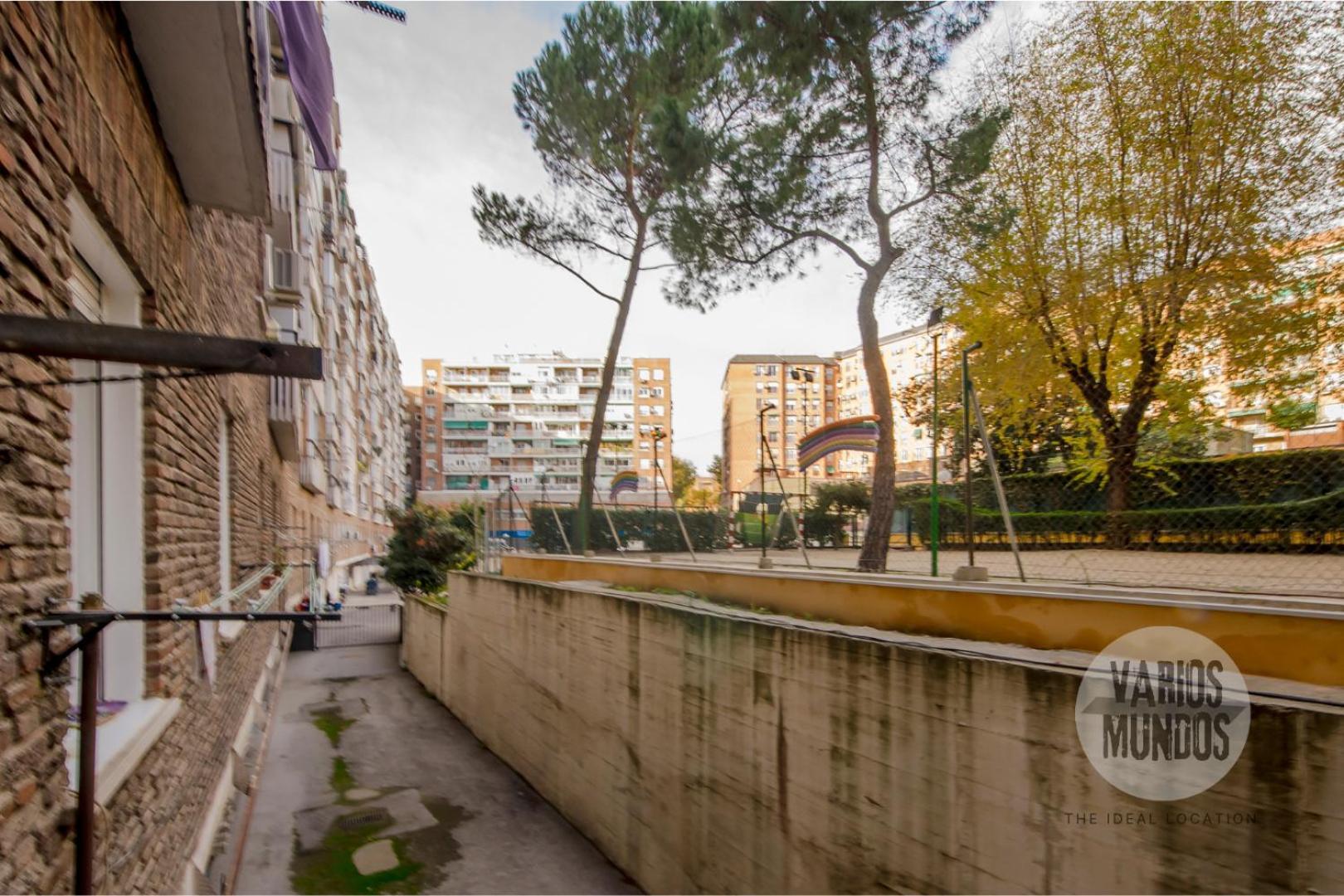Confort Con Parking Para 3, Vive La Latina Madrid Buitenkant foto